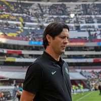 América destituye a Santiago Solari como director técnico