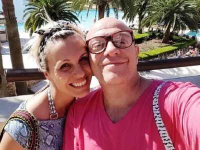 Colores cálidos y obras de arte: así es la residencia de Denise Dumas y Campi