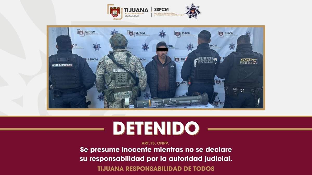 Arrestan a hombre que caminaba con un lanzacohetes en calles de Tijuana