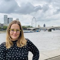 Virginia Bodernea: su vida y su trabajo profesional en Londres, a orillas del Támesis