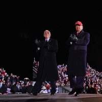 Trump defiende a los manifestantes del 6 de enero que pidieron "colgar" al vicepresidente Pence