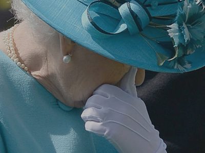 "Embarazada y con síntomas": el drama que ya se le informó a la Reina Isabel