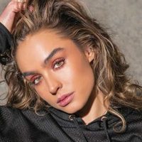 ¡Cuidado! Sommer Ray te hipnotiza por no llevar.. ¡No podrás con tanto!