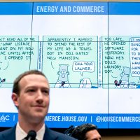 'Cambridge Analytica también robó mis datos”: Mark Zuckerberg