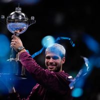 Alcaraz vence a Fritz y se lleva el Abierto de Japón para su octavo título del año