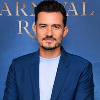 ¡Insólito! Orlando Bloom quiso homenajear a su hijo con un tatuaje pero salió muy mal