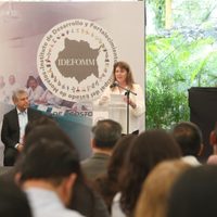 González Saravia revela a su gabinete económico