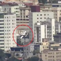Una avioneta se estrelló contra un edificio en Brasil: dos muertos y tres heridos graves