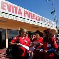 ¿En serio? Tiene coronavirus e hizo una fiesta con 65 personas