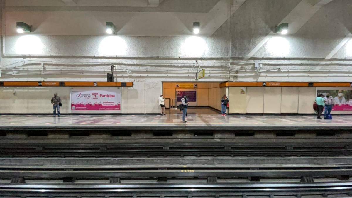 Metro Tacuba