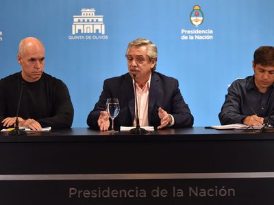 Por el pico de contagios, se retrasa el anuncio presidencial sobre la cuarentena