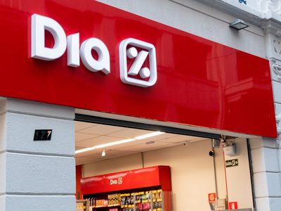 Cuáles son los supermercados que congelarán precios para evitar la caída de ventas
