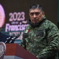 Pese a orden de AMLO, la Sedena bloquea los archivos sobre los “vuelos de la muerte”