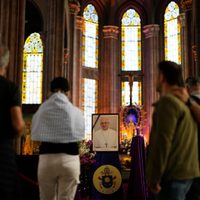 Los homenajes al Papa Francisco se hacen en todo el mundo tras su muerte