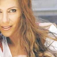¡La dejó picando! Mónica Ayos y una indirecta subida de tono sobre su marido. ¡Nos dejó con la duda!