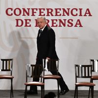 Exoneran a AMLO de violar la imparcialidad con informes y mañaneras