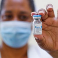 Cuba buscará el reconocimiento de sus vacunas contra el coronavirus ante la OMS
