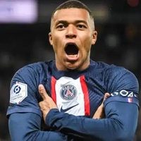 Mbappé informó al PSG que dejará el club al final de la temporada