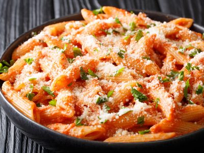 Con un truco que seguro no conocías: la receta de la mejor salsa de tomate, ideal para sumar a tus pastas