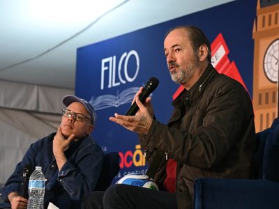 Juan Villoro se presenta por primera vez en la FILCo con conversatorio sobre “Literatura y Futbol”