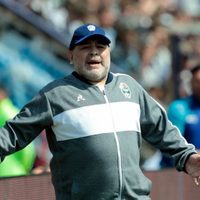 El estado de Maradona tras la operación: la palabra de Leopoldo Luque, su médico personal