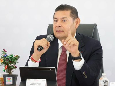 Armenta ofrece investigar “a fondo” a responsables de explosión por “huachicol” de gas en Tepeaca