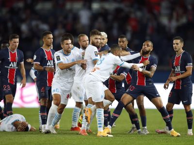 PSG vs Olympique de Marsella: cinco expulsiones y escándalo total