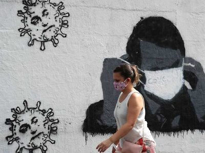 Récord de contagios diarios en el mundo: más de 210.000 casos