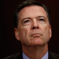 Donald Trump despide a James Comey, director del FBI