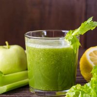 El licuado "mágico" que es extremadamente valioso para tu salud y económico de preparar