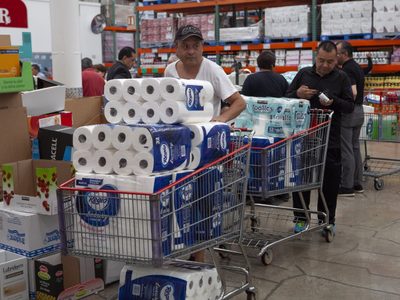 Advierten irregularidades en licitación federal de vales de fin de año