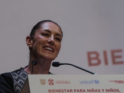 Sheinbaum le pide a Ebrard “aguantar un poco” a que pase la elección del Edomex y Coahuila