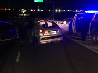 Fuerte choque en el cañadón de las cabras: secuestraron el vehículo cuyo conductor no tenía licencia