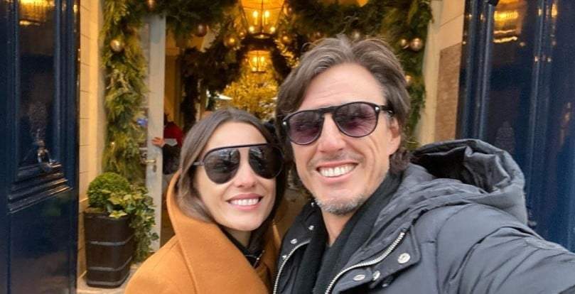 Pampita y Robert. Fuente: (Instagram)