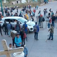 Por segundo día consecutivo, transportistas cierran la Autopista del Sol