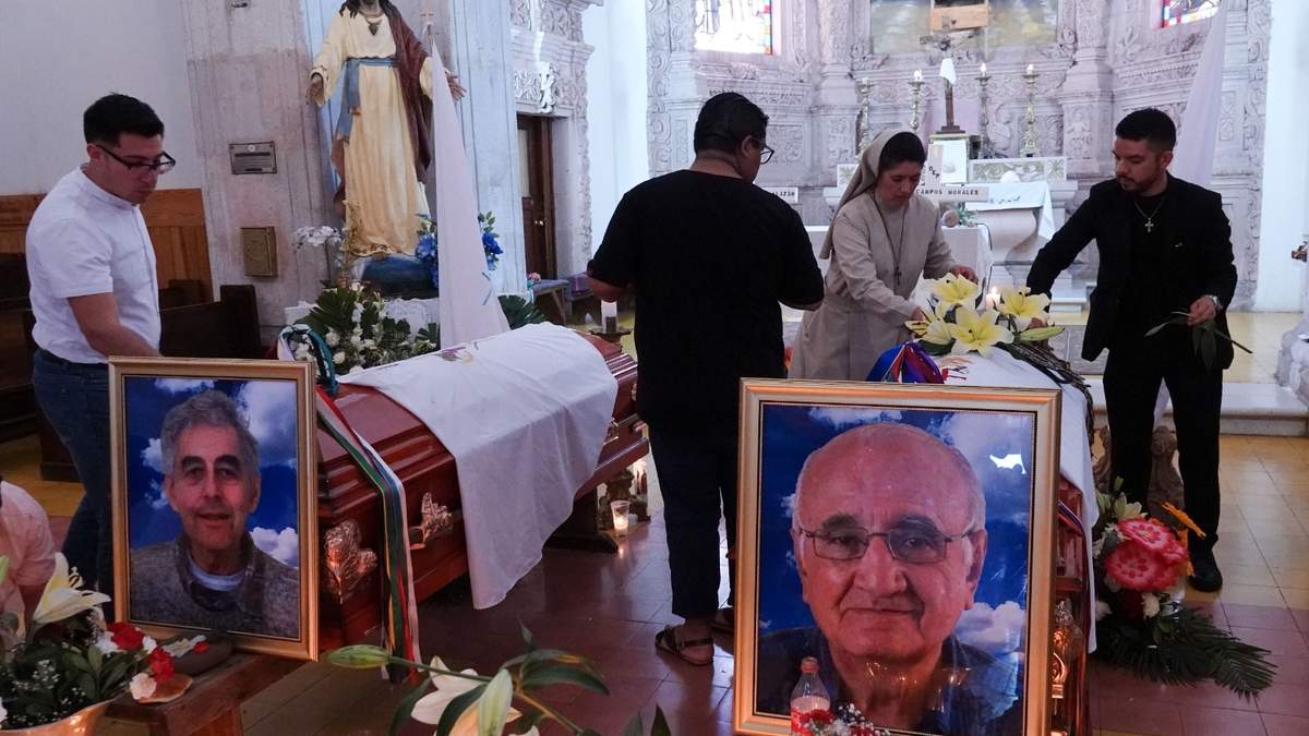 Funerales de los sacerdotes jesuitas Joaquín Mora y Javier Campos, asesinados en junio de 2022