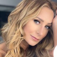 ¡OMG! Geraldine Bazán se vistió de novia y sorprendió con una revelación ¿Volverá al altar?