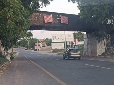 “Los Chapitos” dejan narcomantas para deslindarse de extorsiones en Sinaloa