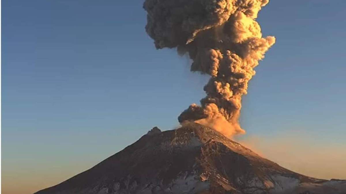 La explosión de esta tarde en el volcán Popocatépetl