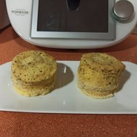 Con solo 2 ingredientes, prepará este pan de atún para resolver tu merienda o cena