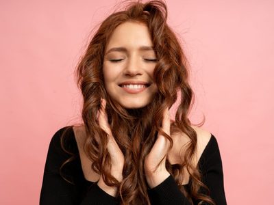 No hay excusas: la fórmula mágica y de bajo presupuesto para que el cabello crezca fuerte y abundante