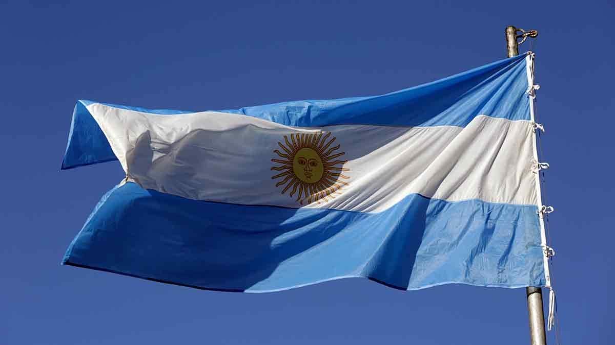 Bandera Argentina. Fuente: (Twitter)
