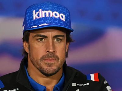"Por un error nuestro": Alpine sigue lamentando la salida de Fernando Alonso