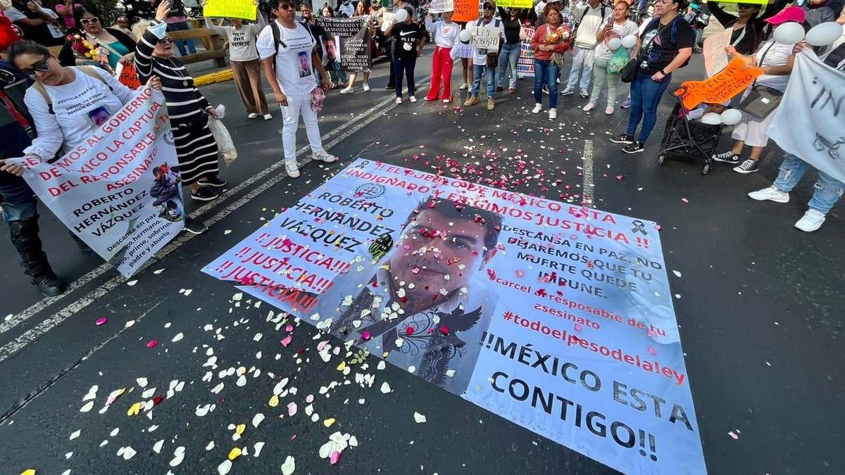 Gaby “N” es señalada por atropellar, arrastrar y causar la muerte de un motociclista en la alcaldía Iztapalapa.