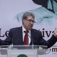 Monreal confirma la comparecencia de 13 funcionarios en San Lázaro; este es el calendario