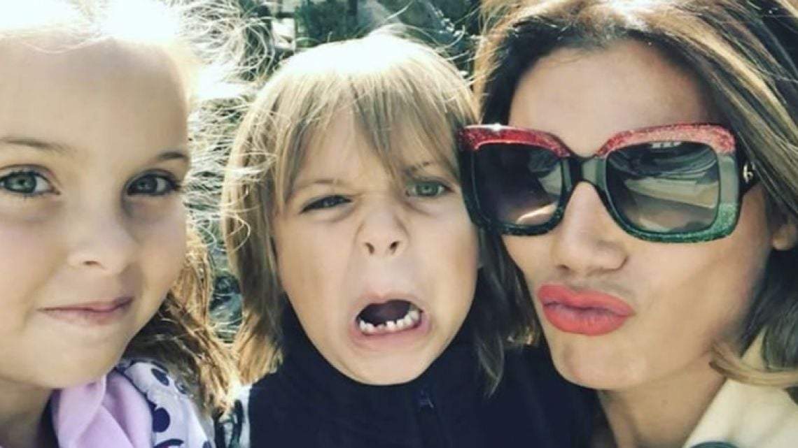 Isabella, Paul y Florencia de la V. Fuente: (Instagram).