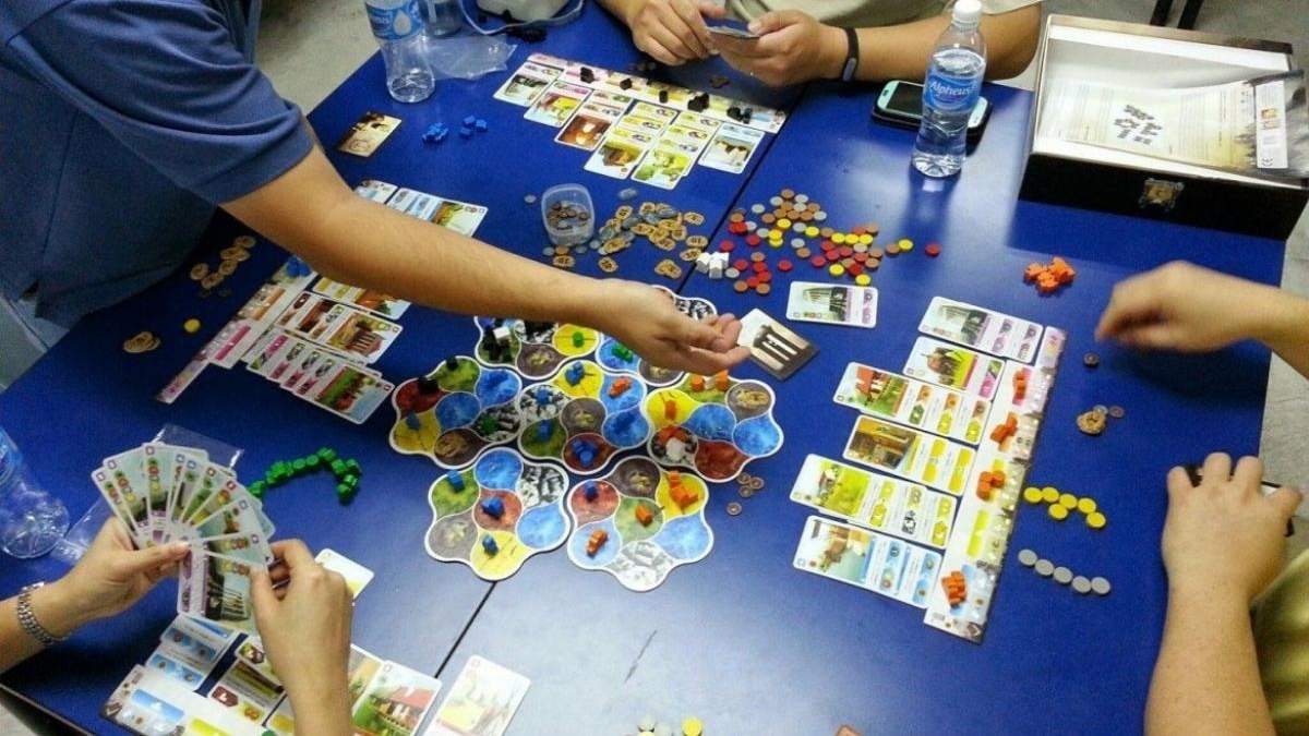 Organizar juegos de mesa durante el aislamiento. Fuente: (Twitter)