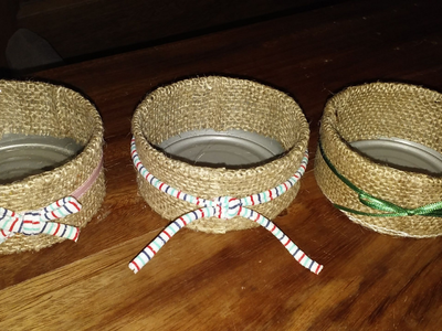 No tires las latas de atún y transformalas en hermosos regalos navideños para la familia, sin gastar