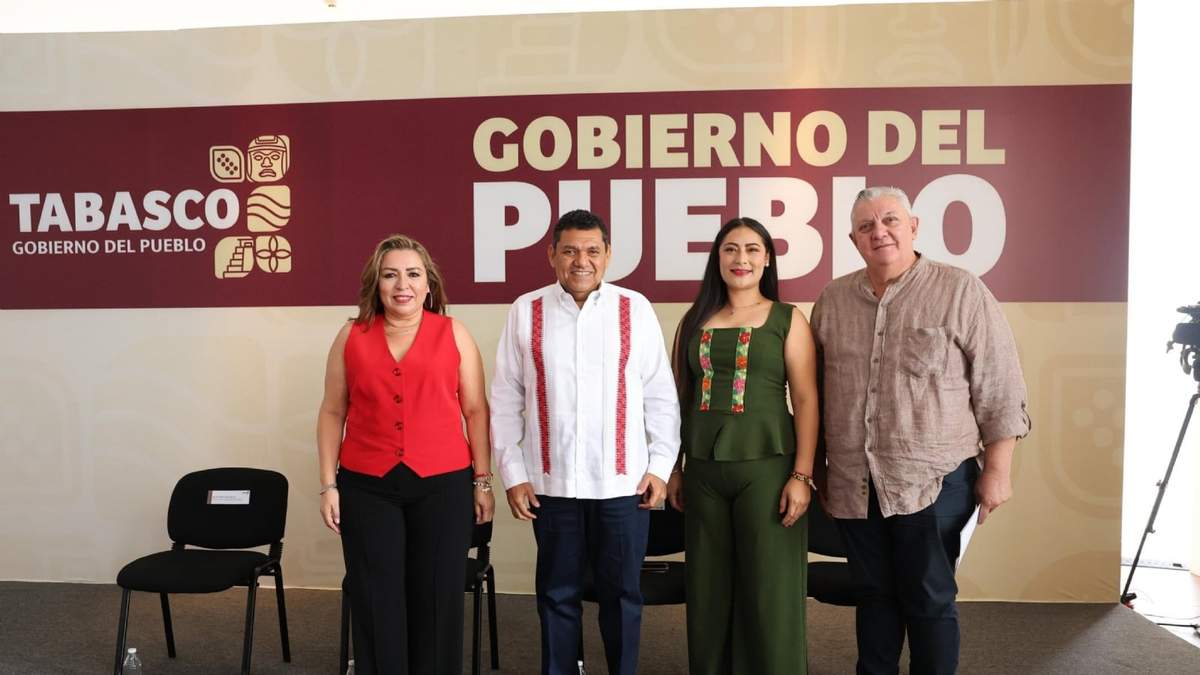 El gobernador Javier May Rodríguez
