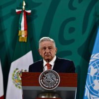 Asesinato de Victoria "nos llena de pena, de dolor y de vergüenza": AMLO